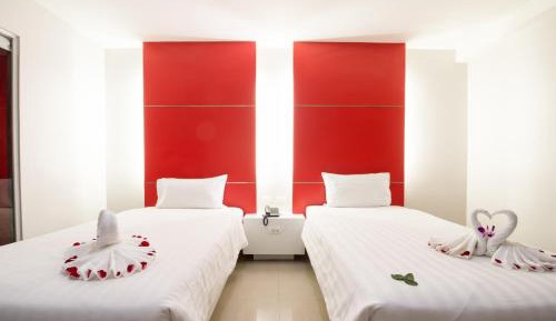 Deluxe Twin Room with Balcony