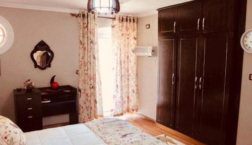 King Room with Mountain View