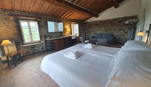 Suite with Pool View