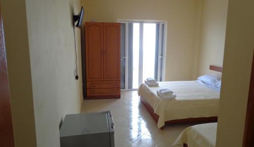 Triple Room with Sea View