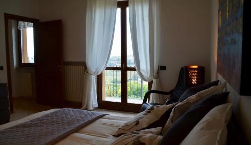 Panoramic Suite with Balcony