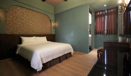 Economy Double or Twin Room