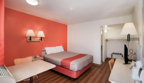 Deluxe Queen Room - Smoking