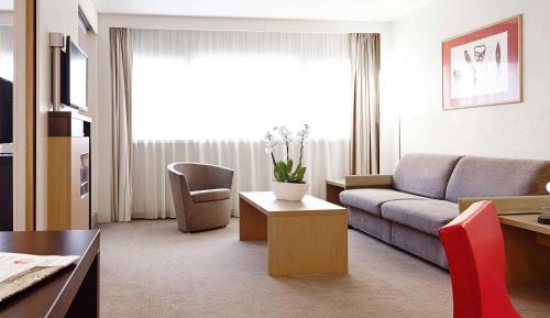 Queen Suite