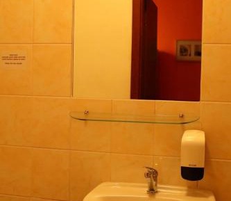 Economy Twin Room