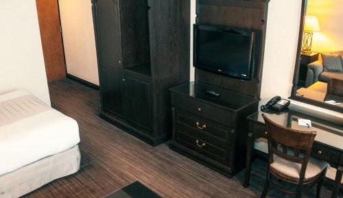 Economy Queen Room with Two Queen Beds 