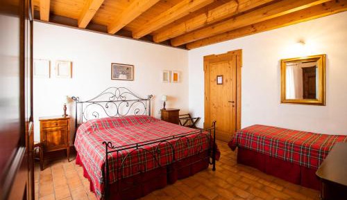 Triple Room with Garden View