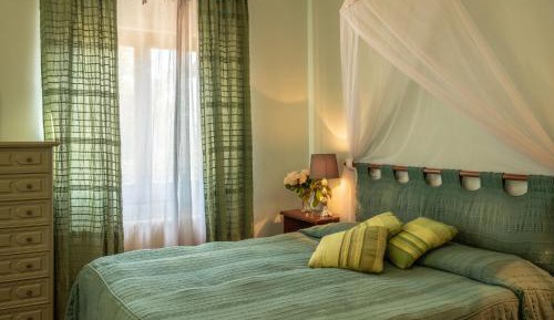Triple Room with Garden View