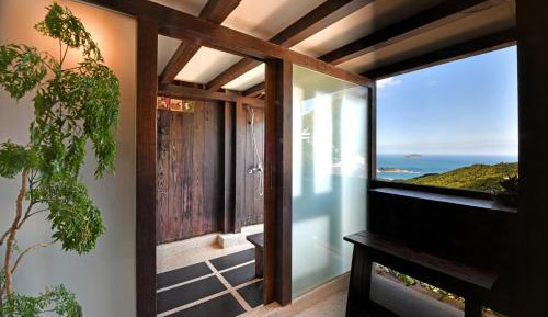 Quadruple Room with Sea View