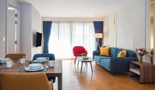 Apartment with Balcony