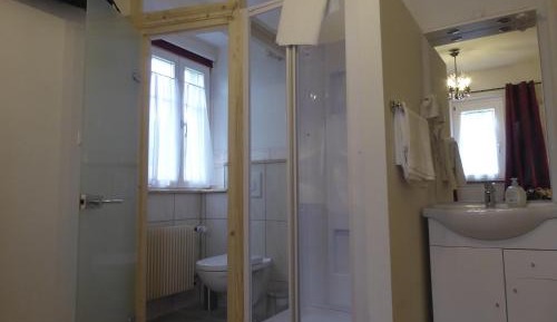 Small Single Room