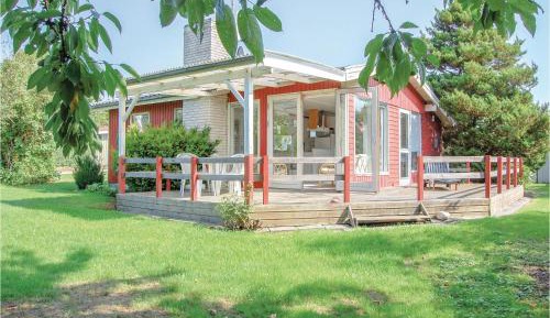 Two-Bedroom Holiday Home