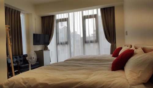 Quadruple Room with Private Bathroom