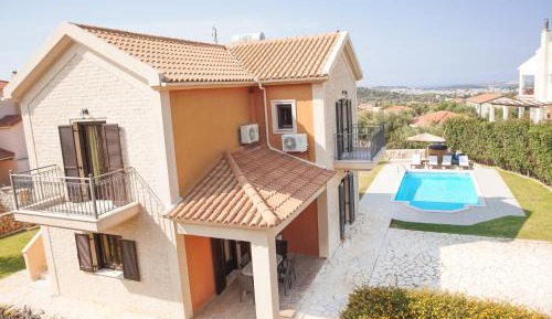 Villa Prokris with Private Pool - Split Level