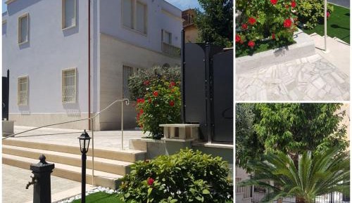 Apartment with Garden View