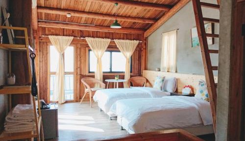 Double or Twin Room with Sea View