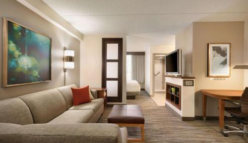 King Room with Sofa Bed - High Floor