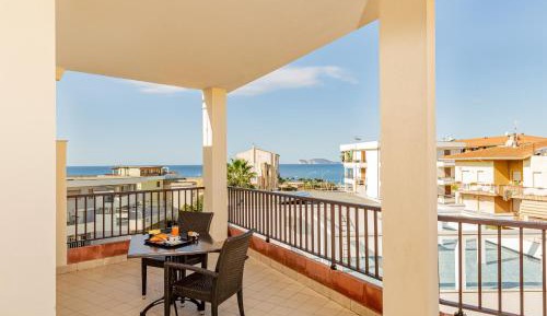 Superior Double or Twin Room with Sea View