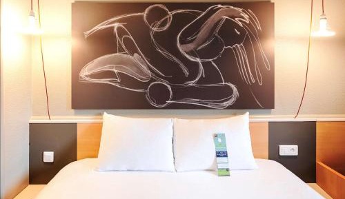 Standard Room with 1 Double Bed