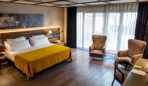 One-Bedroom Suite