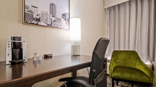 King Room