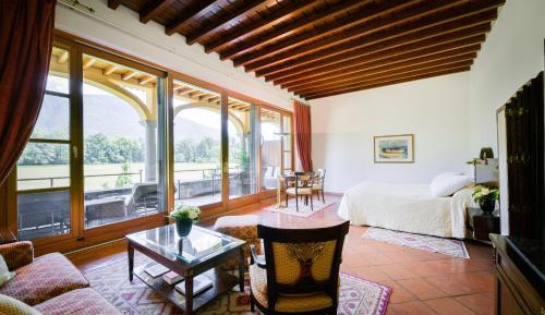 Retreat Loggia Suite