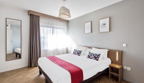 Studio with Double Bed