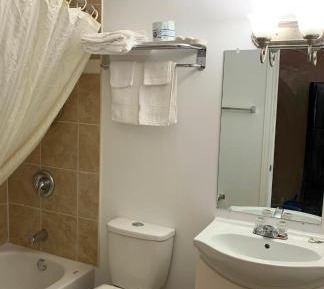 Kitchenette Suite with Two Double Beds