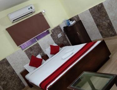 Deluxe Suite - Indian nationals only