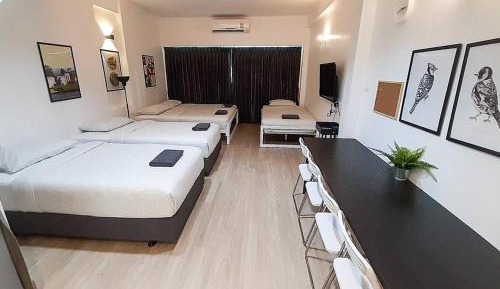 One-Bedroom Apartment