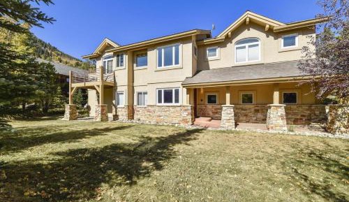 Four-Bedroom Vacation Home