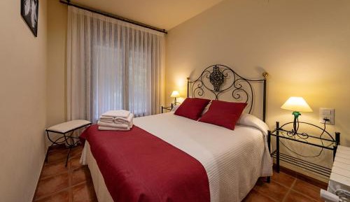 Three-Bedroom Apartment (6 Adults)