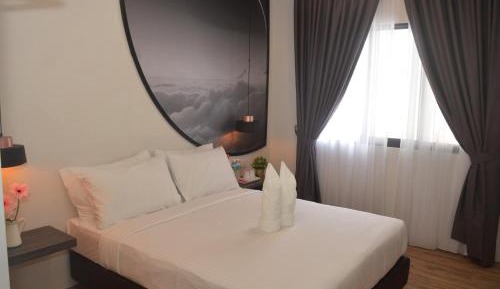 Queen Room