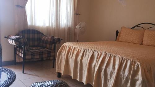 Single Room with Private Bathroom