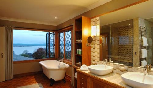 Suite with Garden View