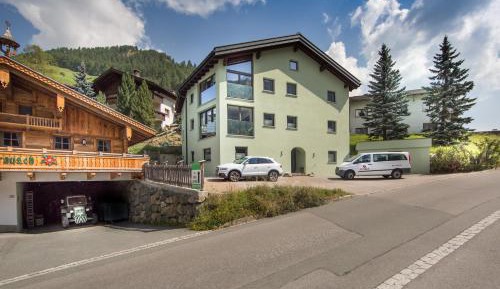 Superior Apartment