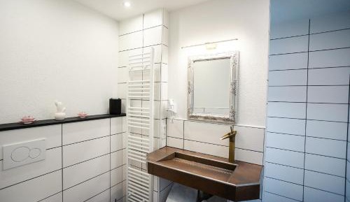 Apartment - Split Level
