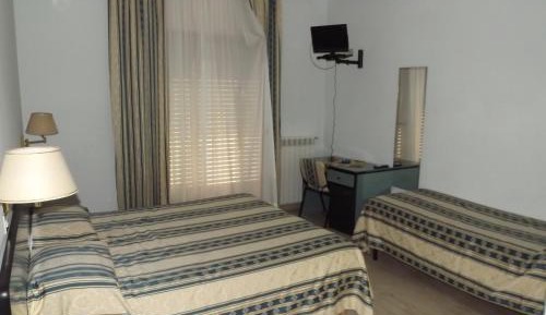 Large Double or Twin Room
