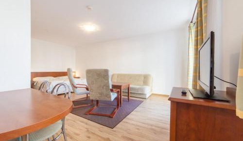 Twin Room with Extra Bed