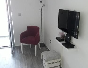 Standard Triple Studio
