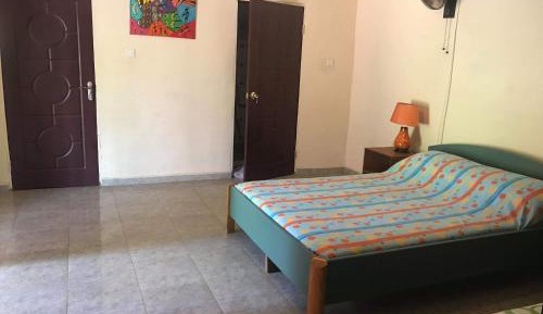 Family Room with Garden View