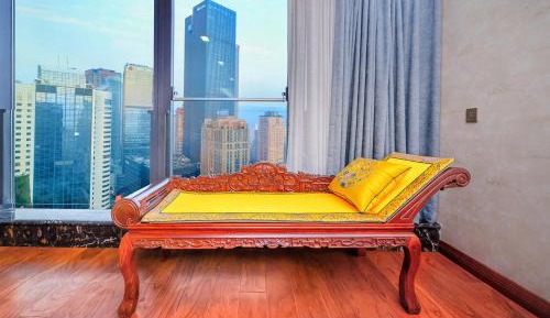 Executive King Suite