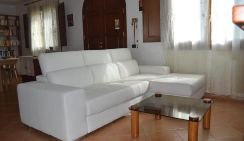 Twin Room with Private External Bathroom