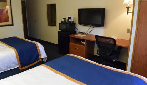 Queen Room with Two Queen Beds