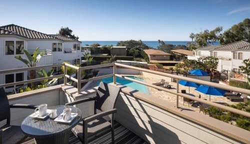 Standard King Room with Ocean View