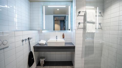 Compact Double Room, No windows