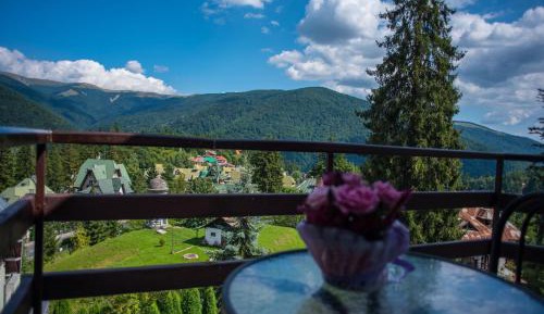 Double Room with Mountain View