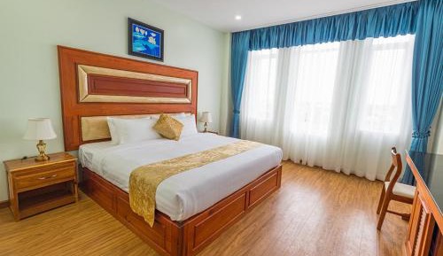 Superior Double or Twin Room with City View