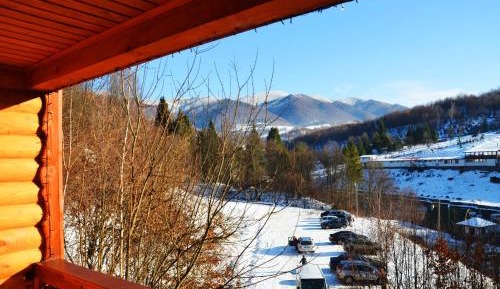 Twin Room with Mountain View
