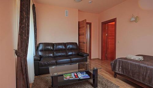 Suite (5 Adults)